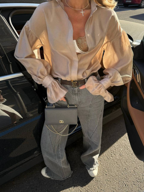 ELEGANCKA KOSZULA Z PRZEZROCZYSTEGO MATERIAŁU ELEGANCKA KOSZULA Z PRZEZROCZYSTEGO MATERIAŁU