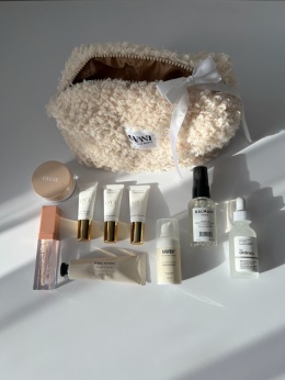 KOSMETYCZKA MIĘKKA BARANEK ECRU