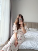 SUKIENKA BIAŁA W WIŚNIE AMELIA