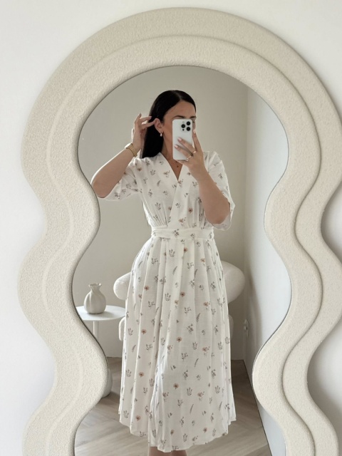 SUKIENKA KOPERTOWA W KWIATY MIDI SOFIA BLOOM
