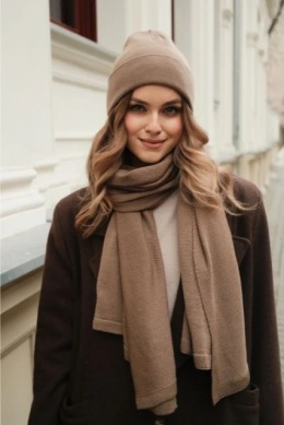 Czapka damska beanie z wełny merino 100% – camel NAOMI